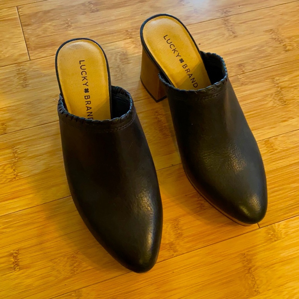 Lucky Brand clogs. Black leather, 7.5.
